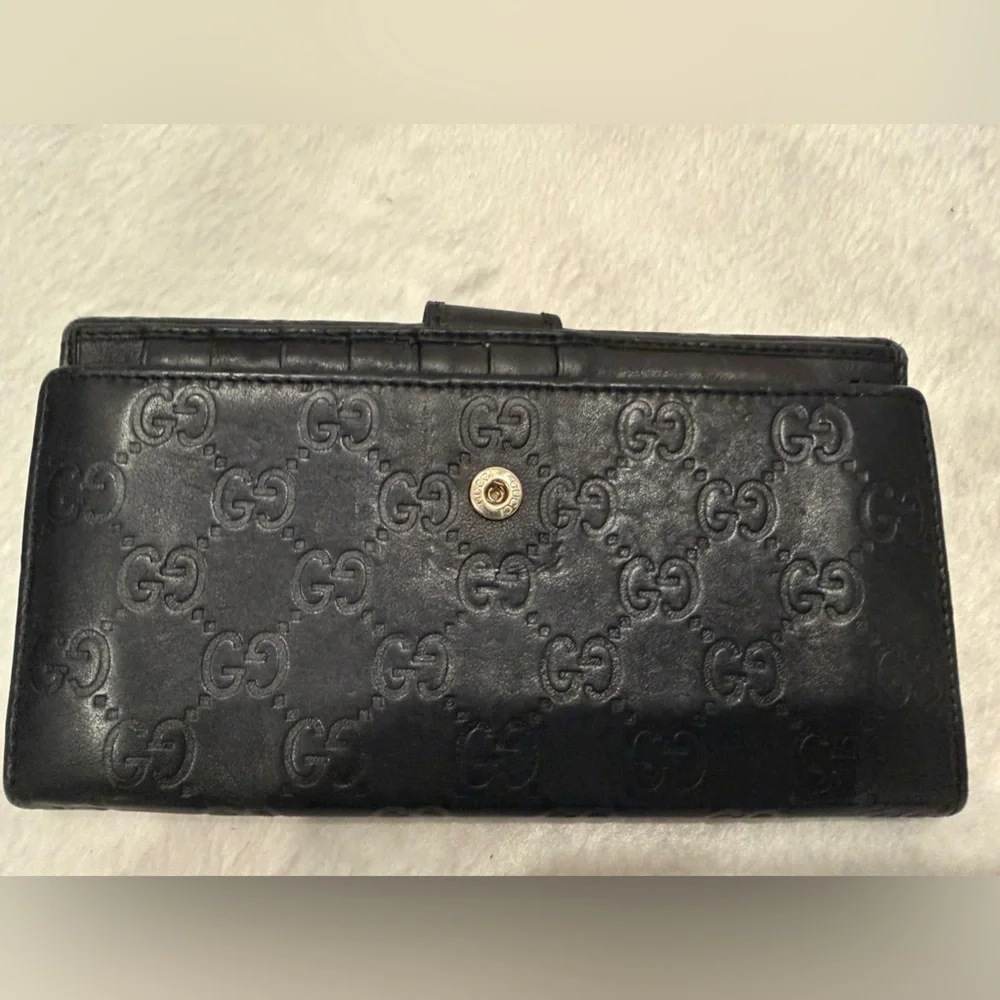 Vintage Gucci Large Wallet - Picture 10 of 11